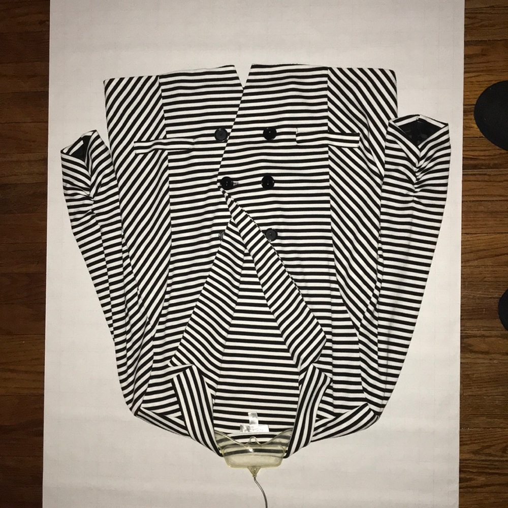 Blue/white striped blazer